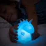 Lámpara Unicornio Multicolor LEDicorn Fujos - Producto de alta calidad para tu hogar